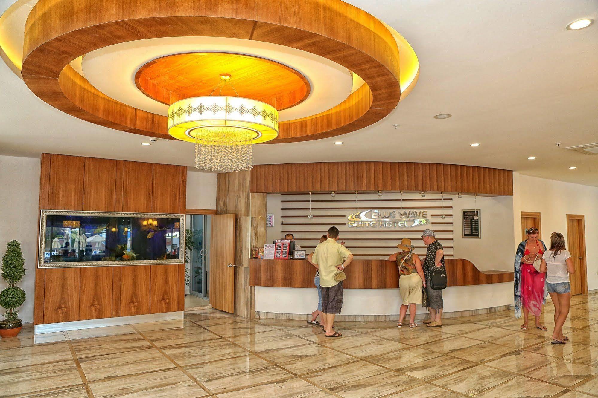 Blue Wave Suite Hotel Алания Экстерьер фото